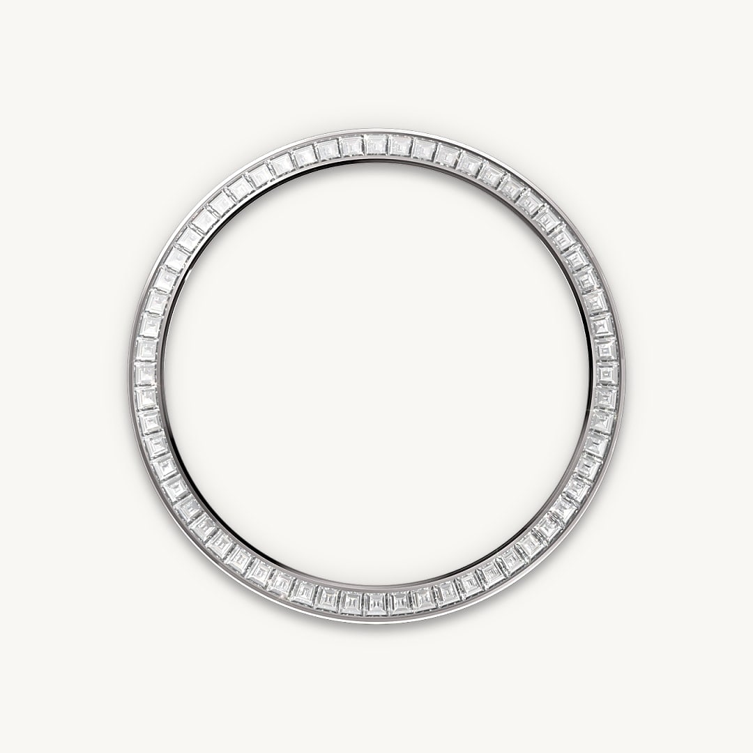 Diamond-set bezel