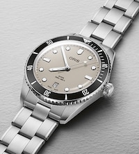 Image of Oris Divers Date 39mm Unisex Watch Set image
